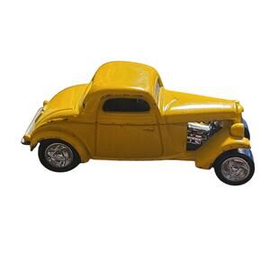 1997 Johnny Lightning Hot Rods Collector No. 39 Flathead Flyer 1/64 Yellow Loose